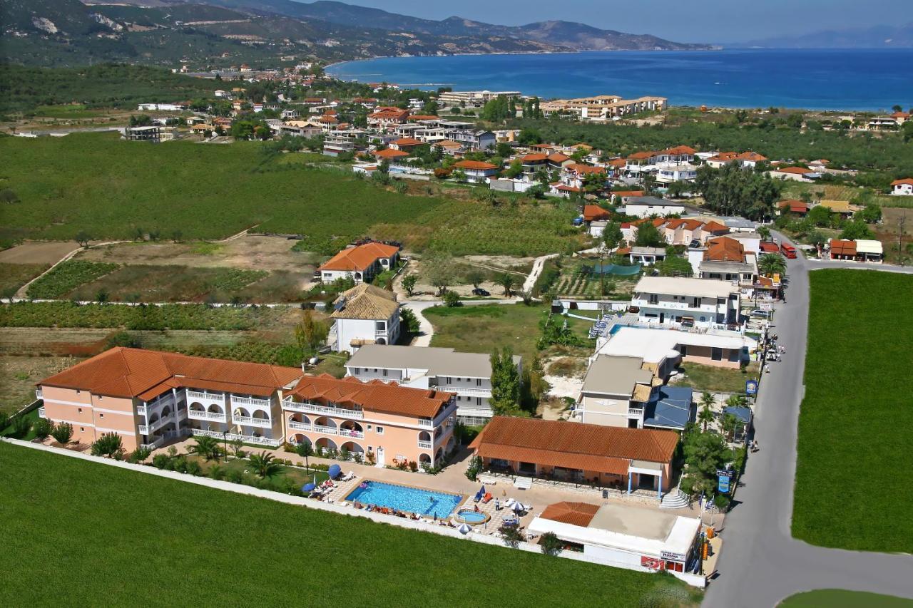 Hotel Plessas Palace Alykanas  Exterior photo